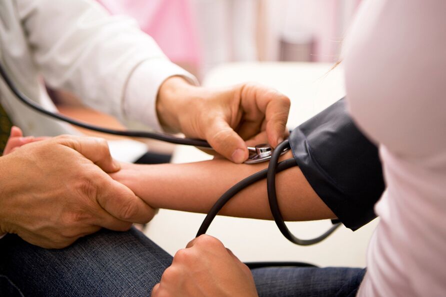 hipertentsiorako presioaren neurketa